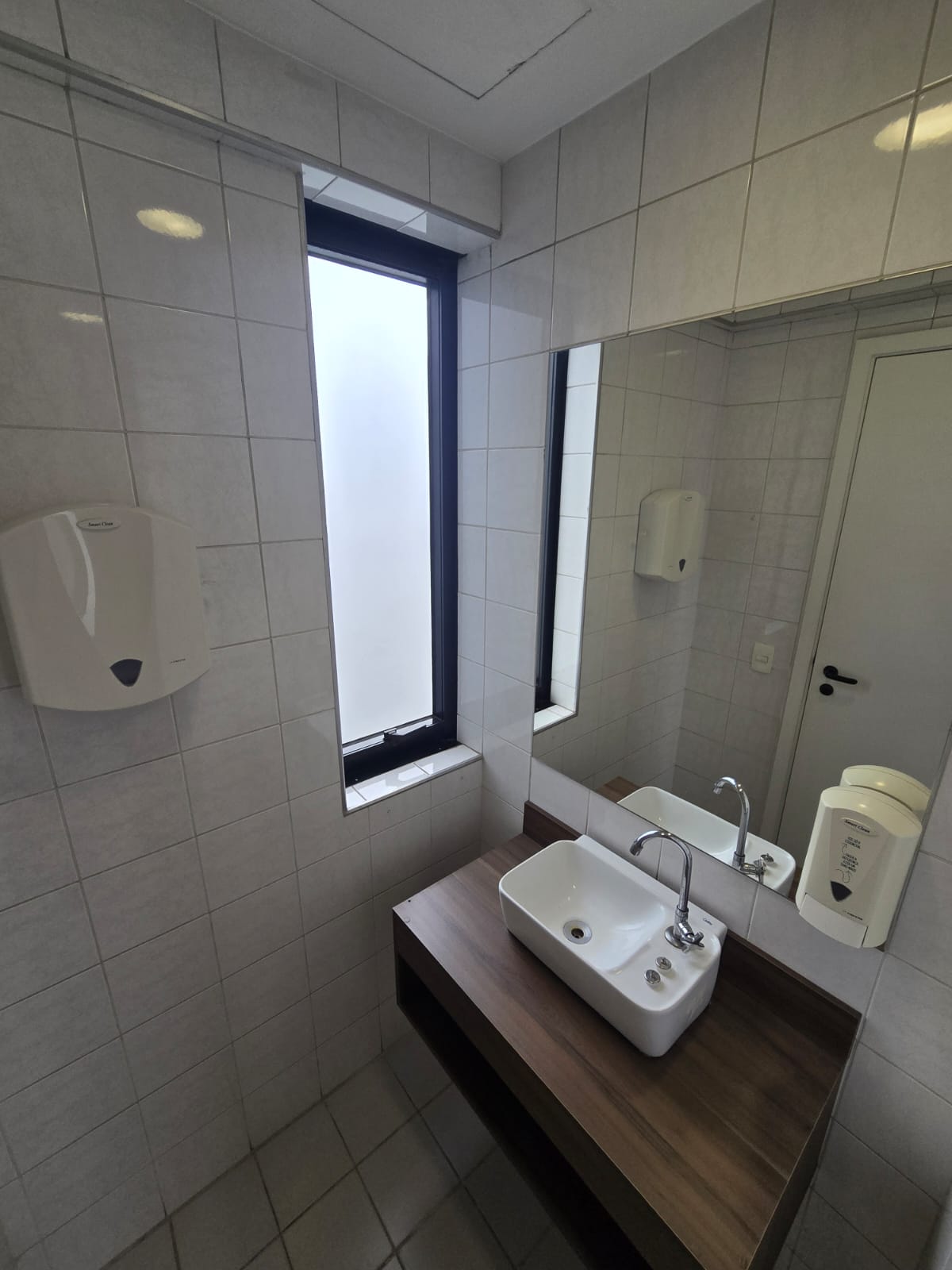 Conjunto Comercial na Avenida Angélica
