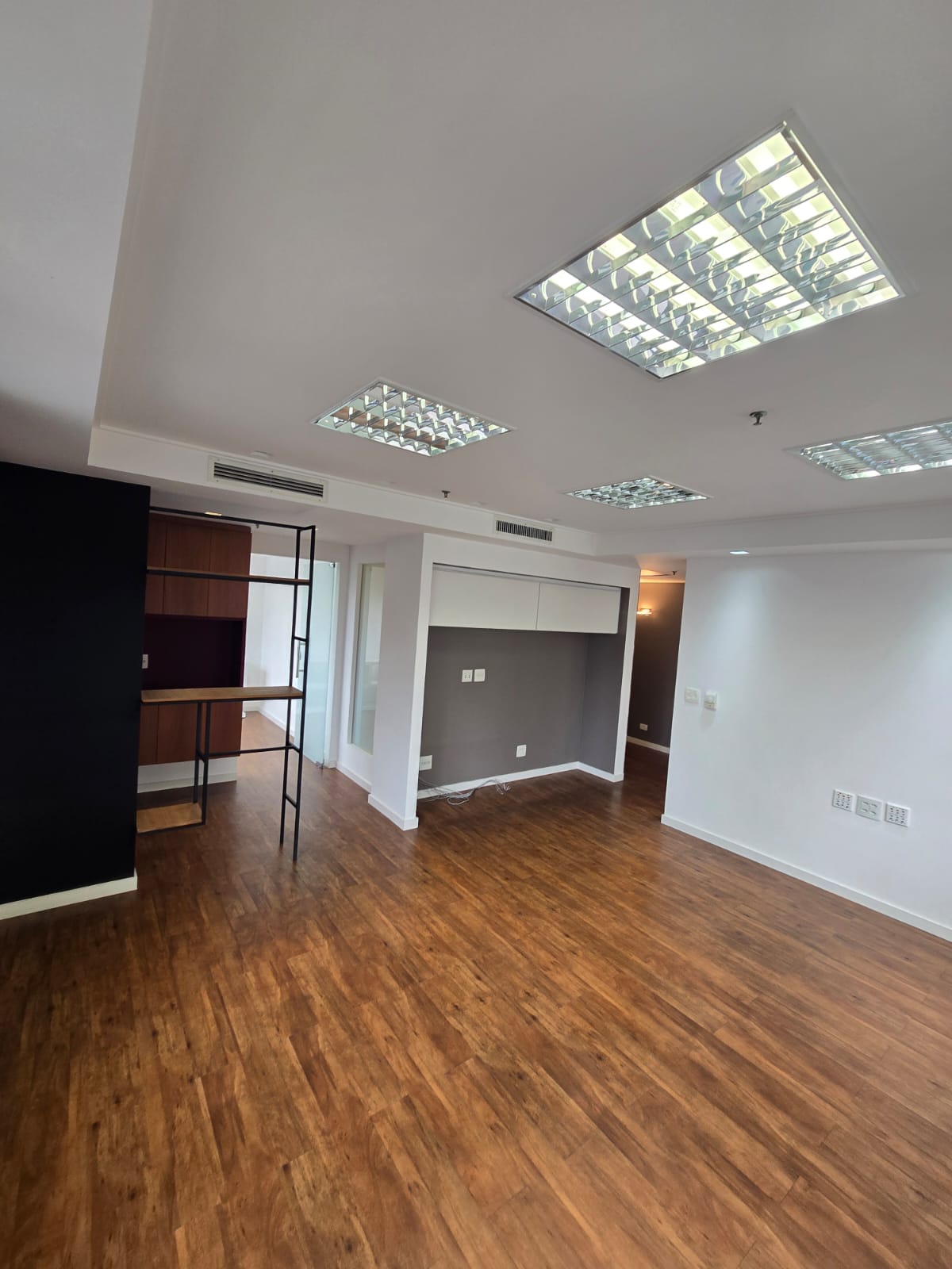 Conjunto Comercial na Avenida Angélica