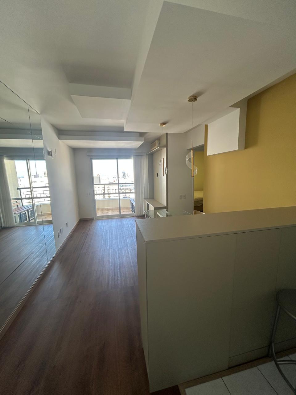 Apartamento Locação Rua Alves Guimarães Excelente Localização