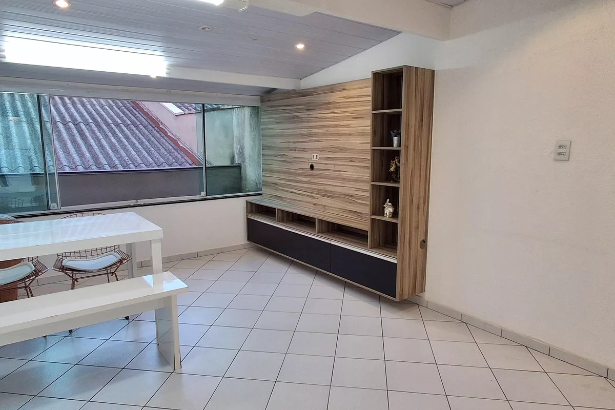 Casa de Condomínio a Venda na Vila Valparaiso Santo André