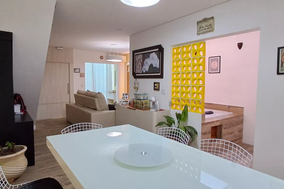 Casa de Condomínio a Venda na Vila Valparaiso Santo André