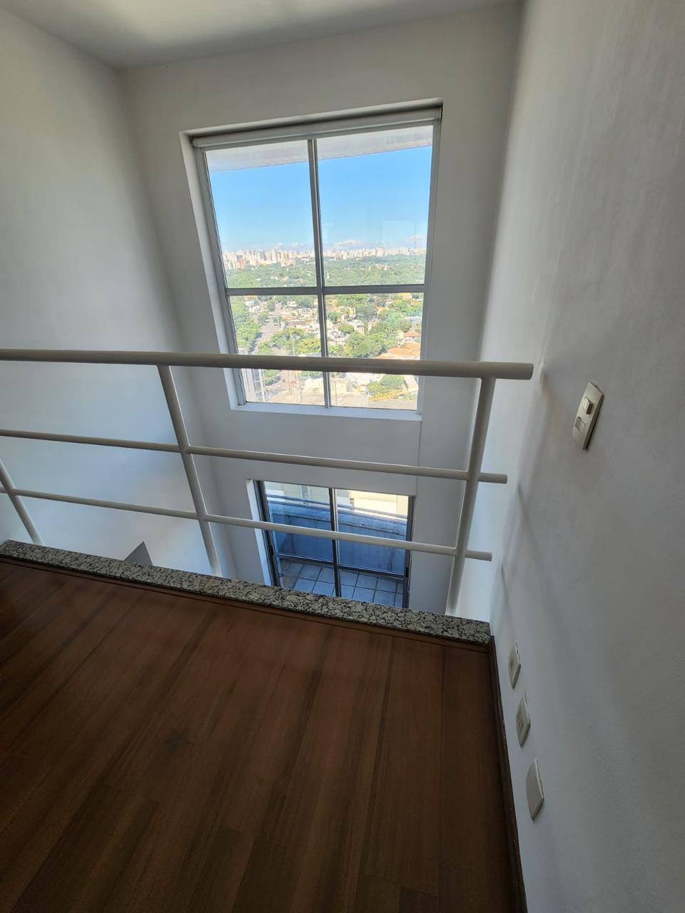 Lindo Apartamento Duplex 1 dorm em Pinheiros para locação
