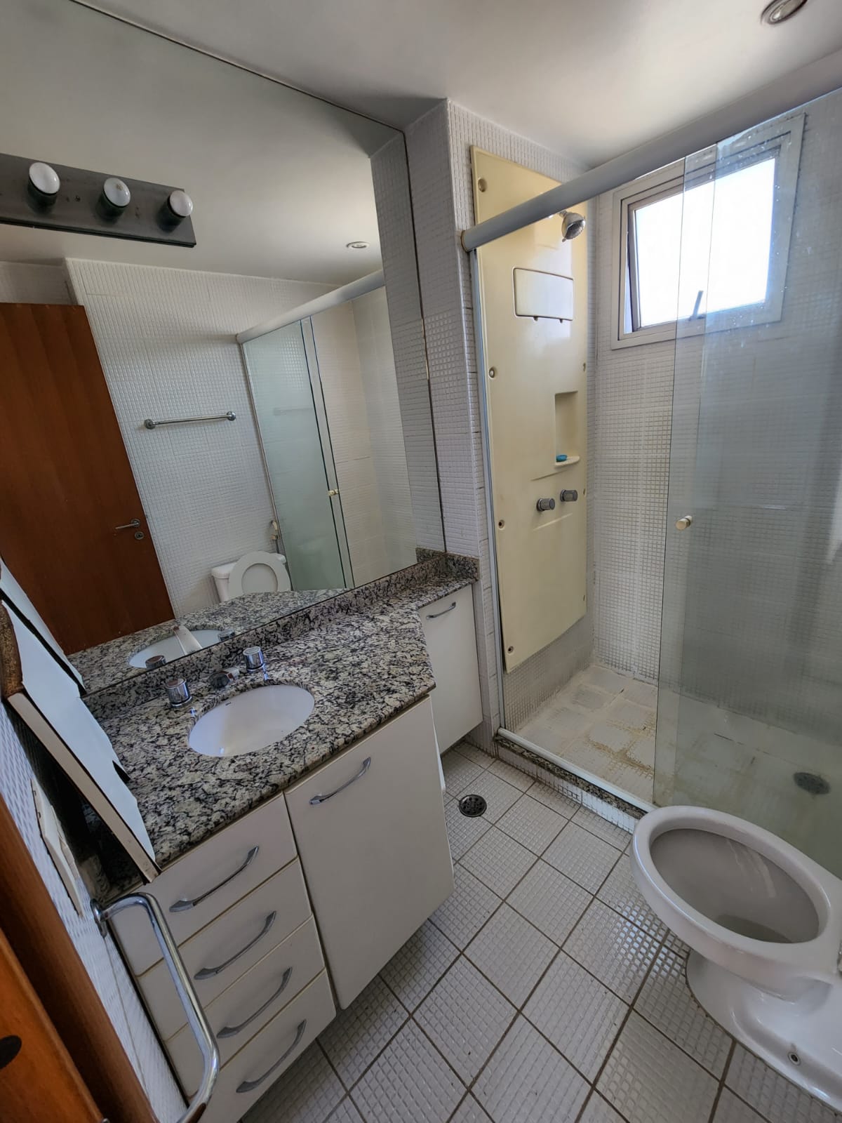 Lindo Apartamento Duplex 1 dorm em Pinheiros para locação